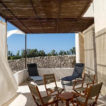Masseria Loggia Pucci 3* Torre Chianca