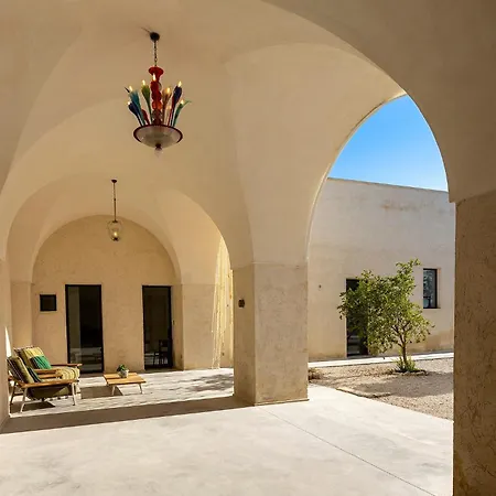 Masseria Loggia Pucci 3* Torre Chianca