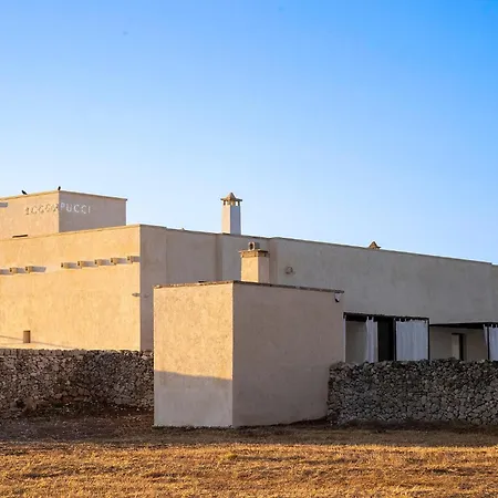 Masseria Loggia Pucci 3* Torre Chianca