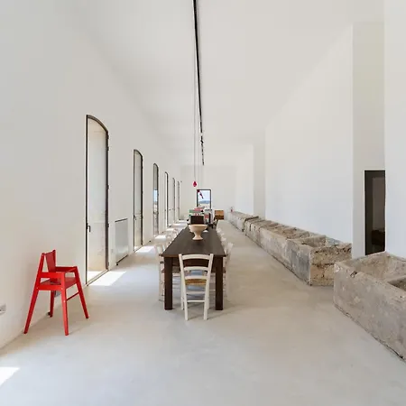 Gasthuis Masseria Loggia Pucci 3*